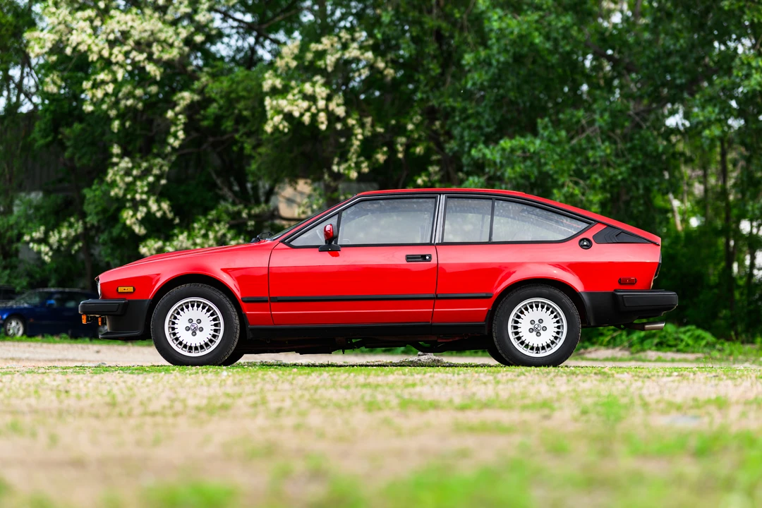 1986 Alfa Romeo Alfetta GT - Image 8 of 31