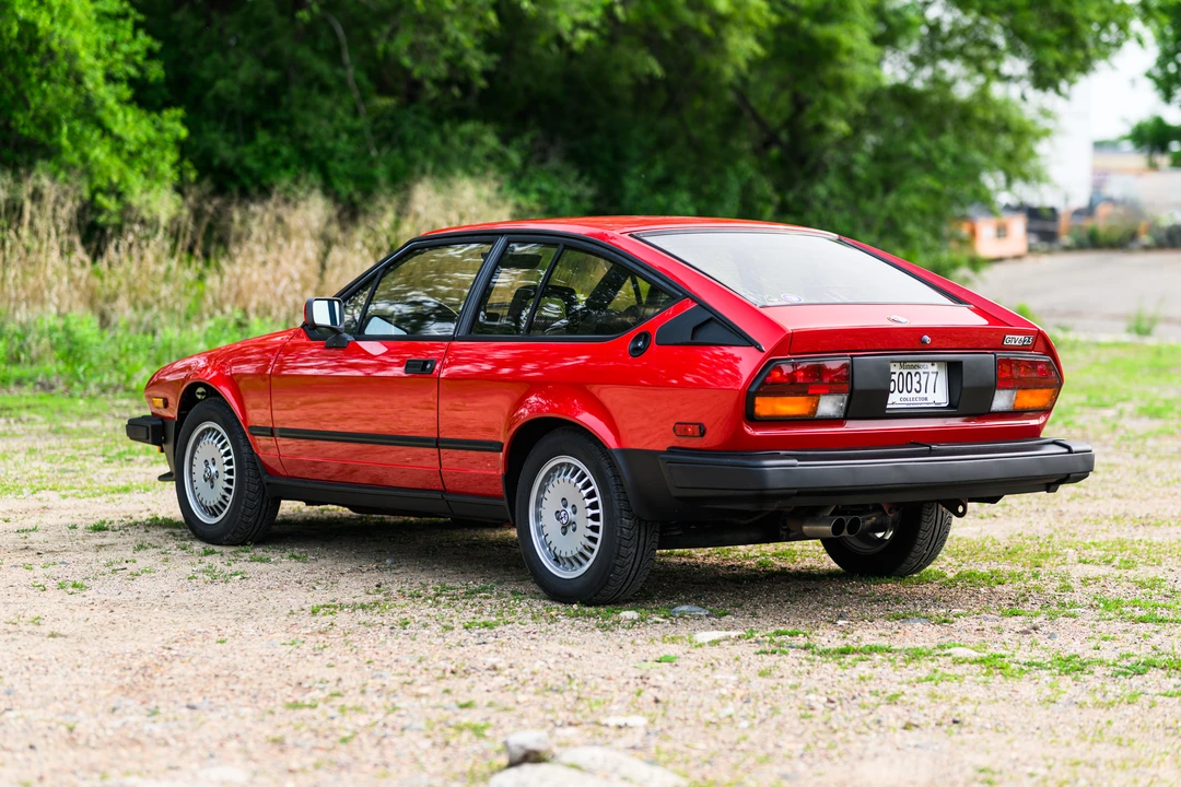 1986 Alfa Romeo Alfetta GT - Image 9 of 31