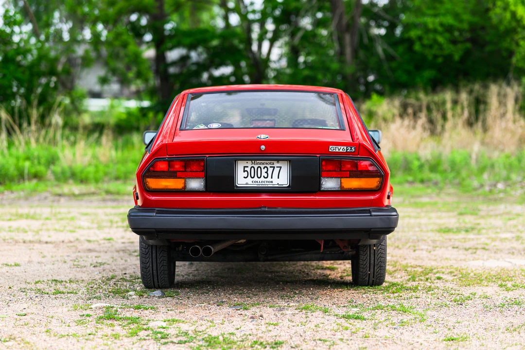 1986 Alfa Romeo Alfetta GT - Image 11 of 31