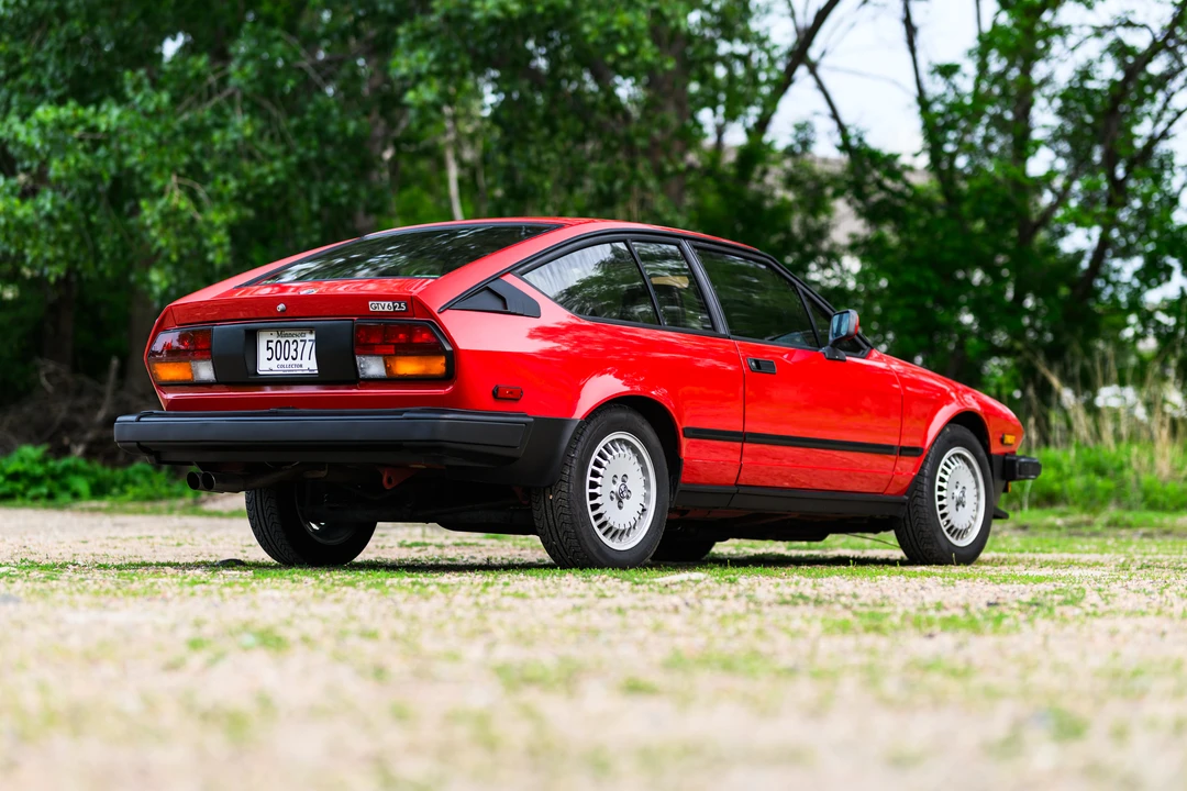 1986 Alfa Romeo Alfetta GT - Image 15 of 31