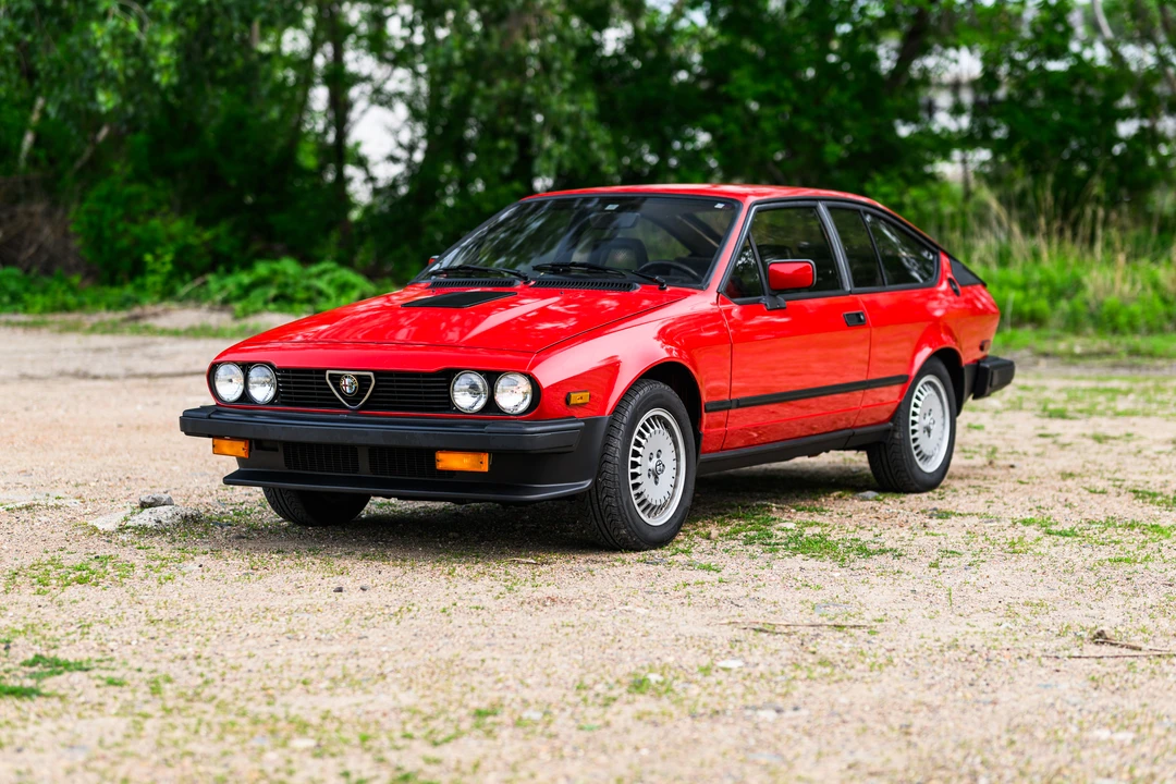 1986 Alfa Romeo Alfetta GT - Image 2 of 31