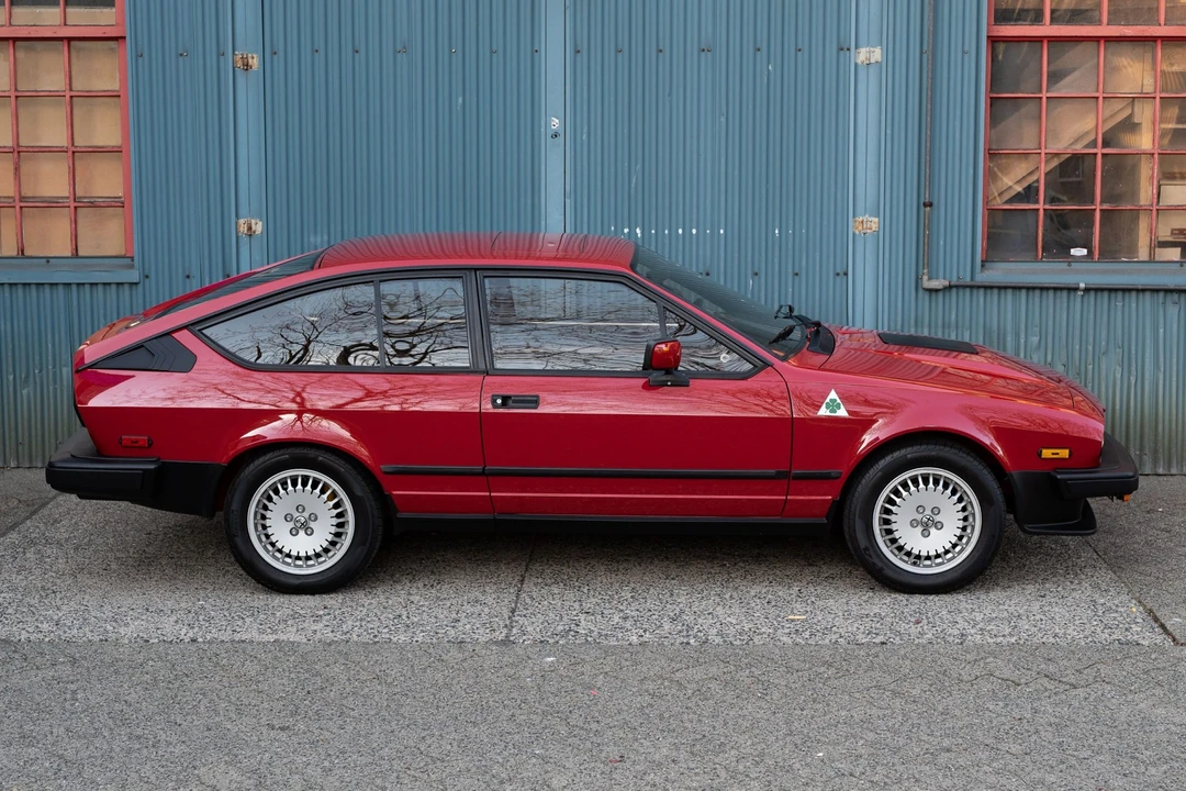 1986 Alfa Romeo Alfetta GT - Image 19 of 31