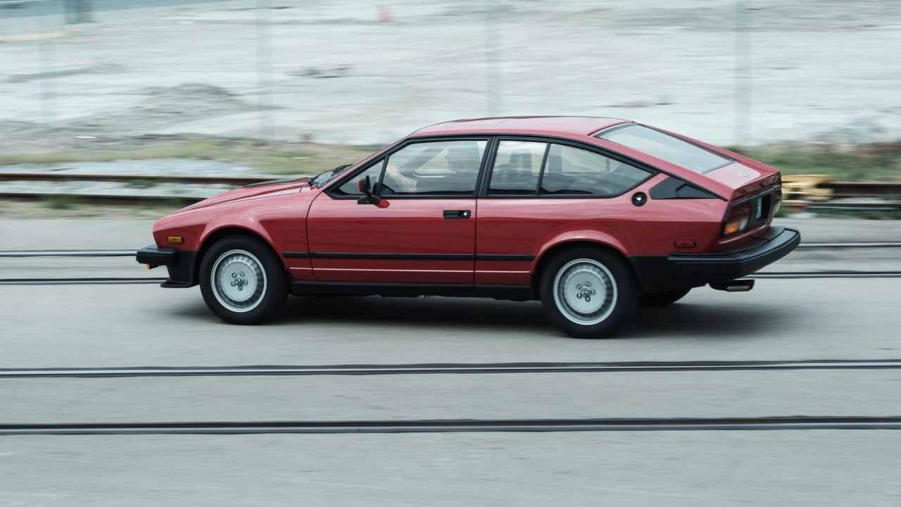 1986 Alfa Romeo Alfetta GT - Image 24 of 31