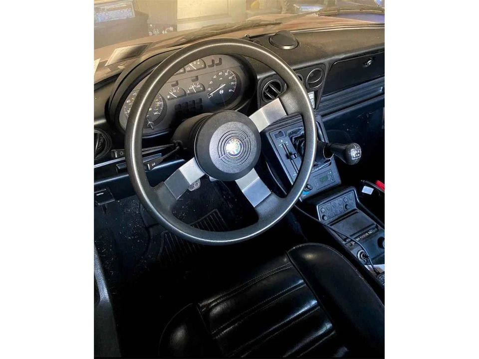 1986 Alfa Romeo Series 3 - Image 7 of 11