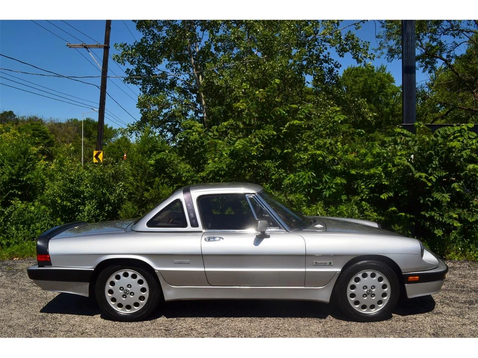 1986 Alfa Romeo 75/Milano - Image 7 of 30