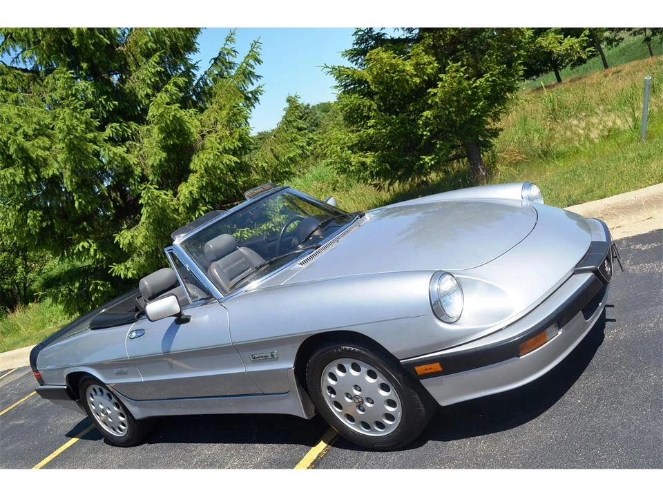 1986 Alfa Romeo 75/Milano - Image 5 of 30