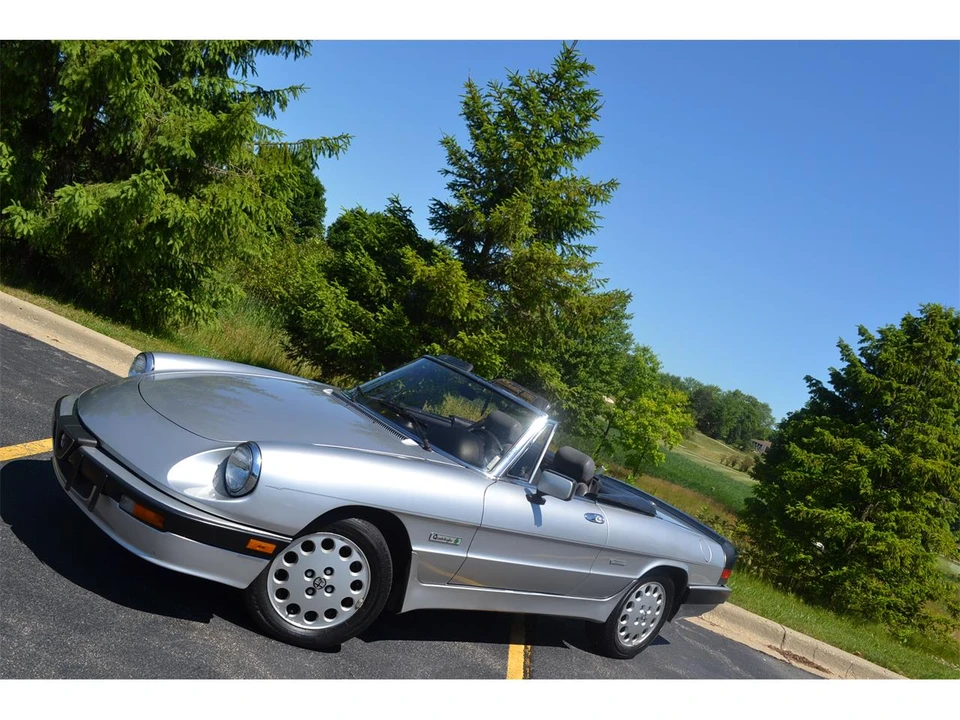 1986 Alfa Romeo 75/Milano - Image 12 of 30