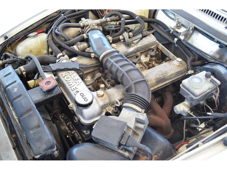 1986 Alfa Romeo 75/Milano - Image 30 of 30