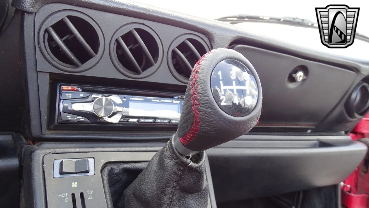 1986 Alfa Romeo Series 3 - Image 8 of 21