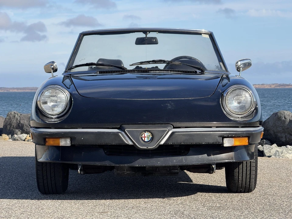 1986 Alfa Romeo Series 3 - Image 2 of 31