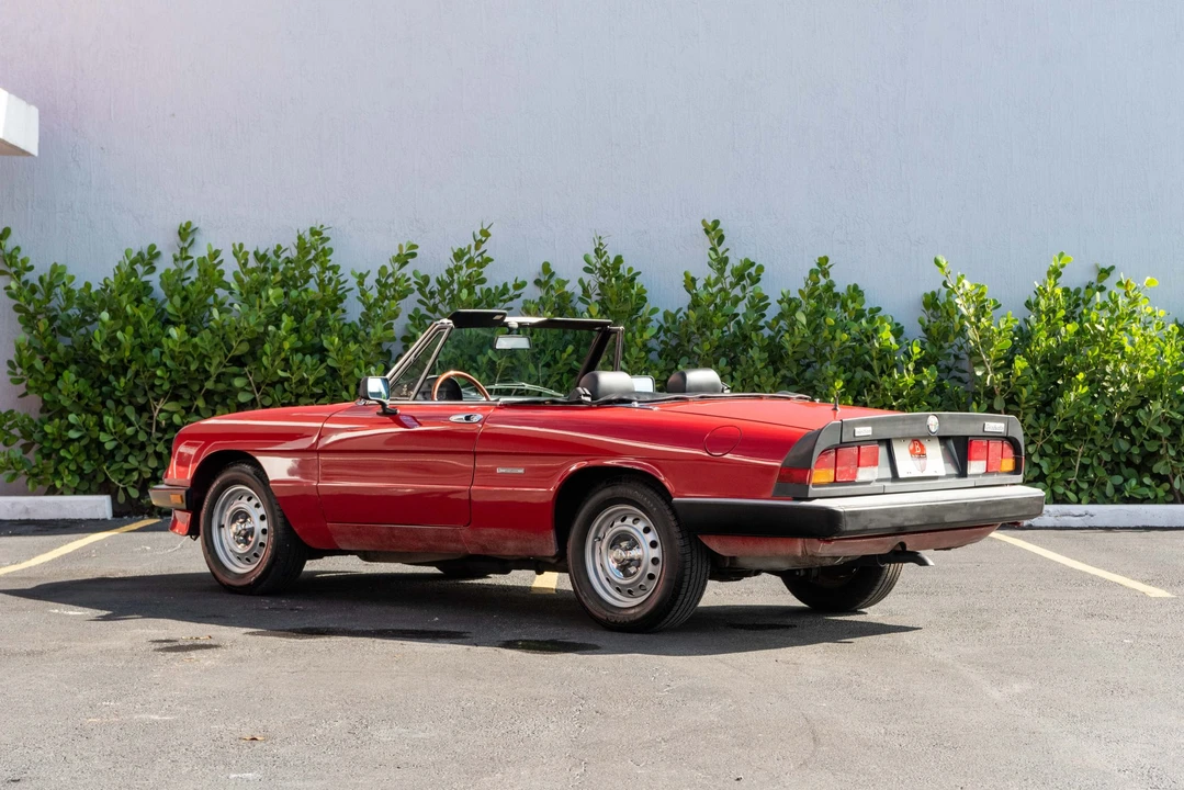 1986 Alfa Romeo Series 3 - Image 24 of 31