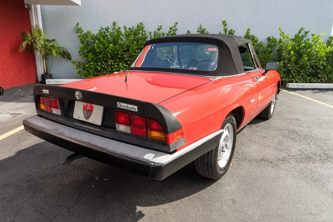 1986 Alfa Romeo Series 3 - Image 30 of 31