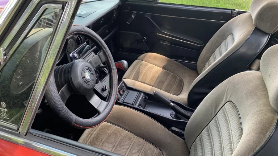 1986 Alfa Romeo Series 3 - Image 3 of 8