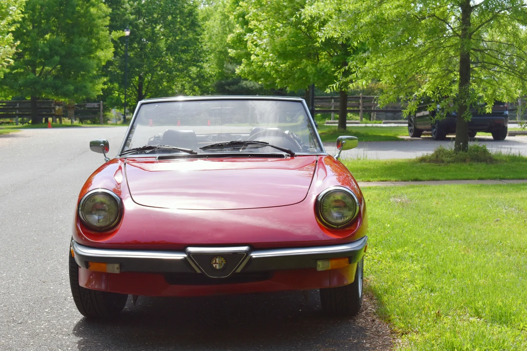 1986 Alfa Romeo Series 3 - Image 2 of 31