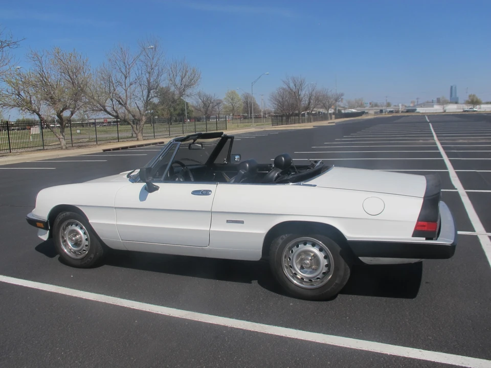 1986 Alfa Romeo Series 3 - Image 13 of 31