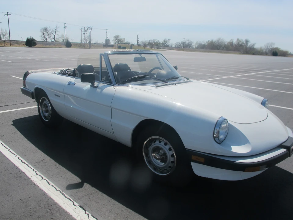 1986 Alfa Romeo Series 3 - Image 10 of 31