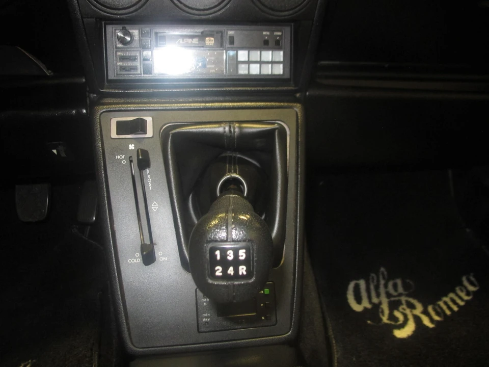 1986 Alfa Romeo Series 3 - Image 18 of 31