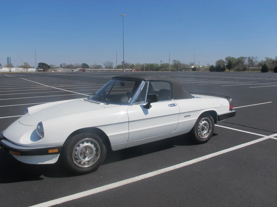 1986 Alfa Romeo Series 3 - Image 2 of 31