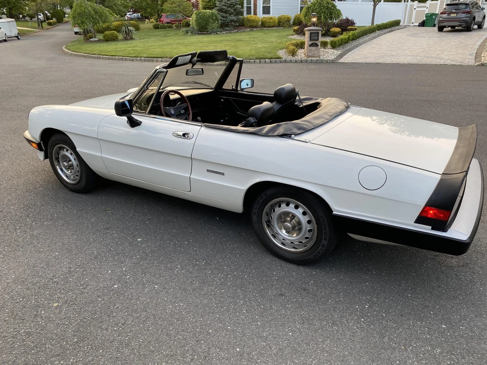 1986 Alfa Romeo Series 3 - Image 5 of 31