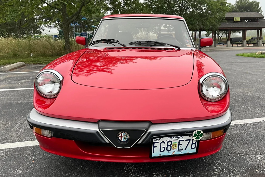 1986 Alfa Romeo Series 3 - Image 2 of 31