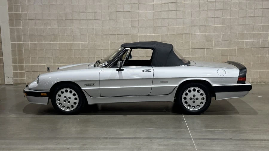 1986 Alfa Romeo Series 3 - Image 2 of 13