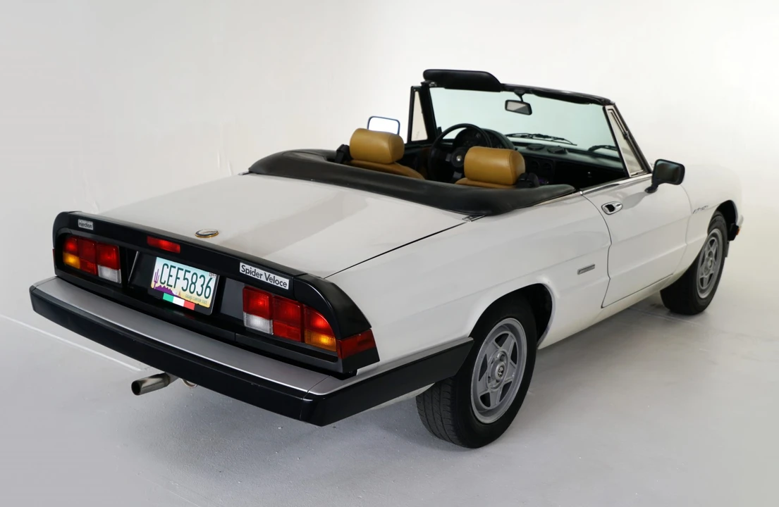 1986 Alfa Romeo Series 3 - Image 22 of 31