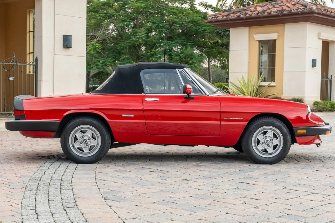 1986 Alfa Romeo Series 3 - Image 14 of 31