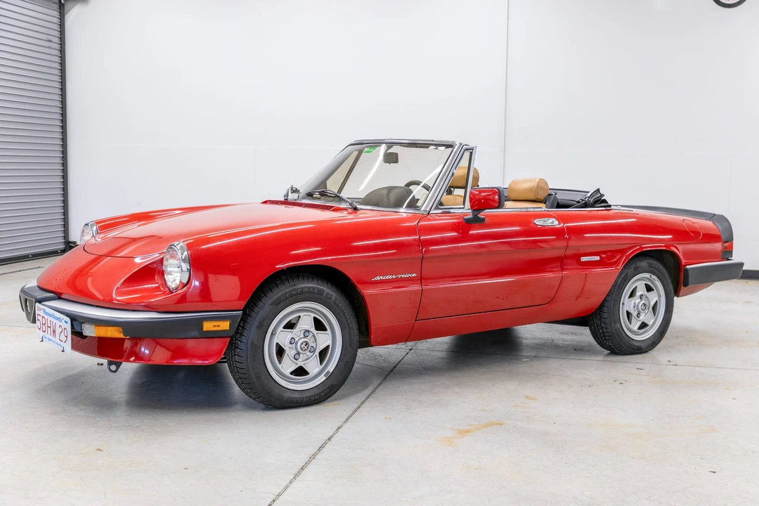 1986 Alfa Romeo Series 3 - Image 2 of 31