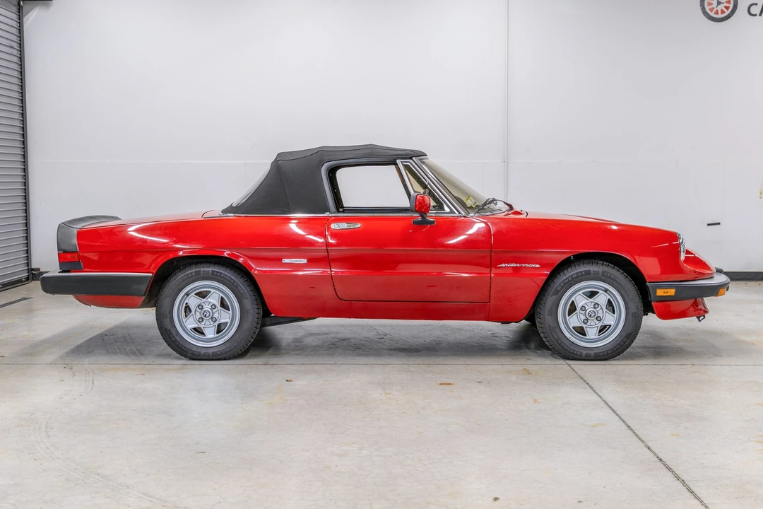 1986 Alfa Romeo Series 3 - Image 16 of 31
