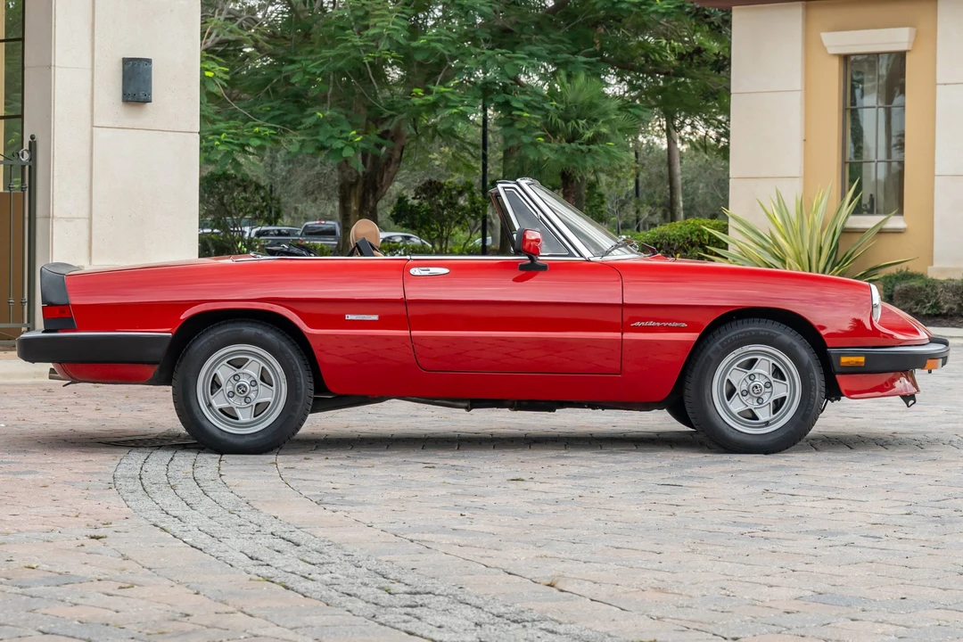 1986 Alfa Romeo Series 3 - Image 7 of 31