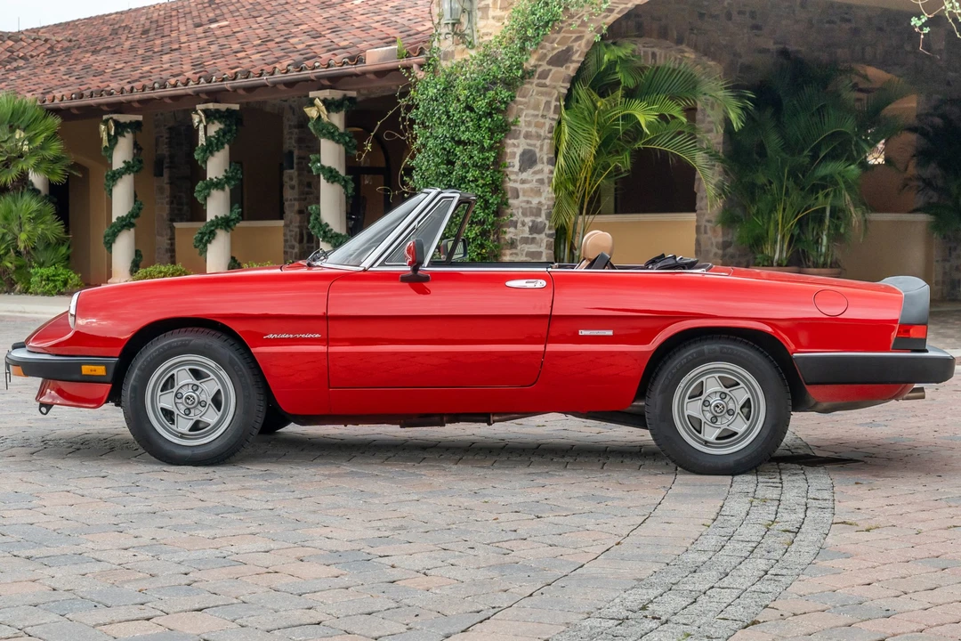 1986 Alfa Romeo Series 3 - Image 3 of 31