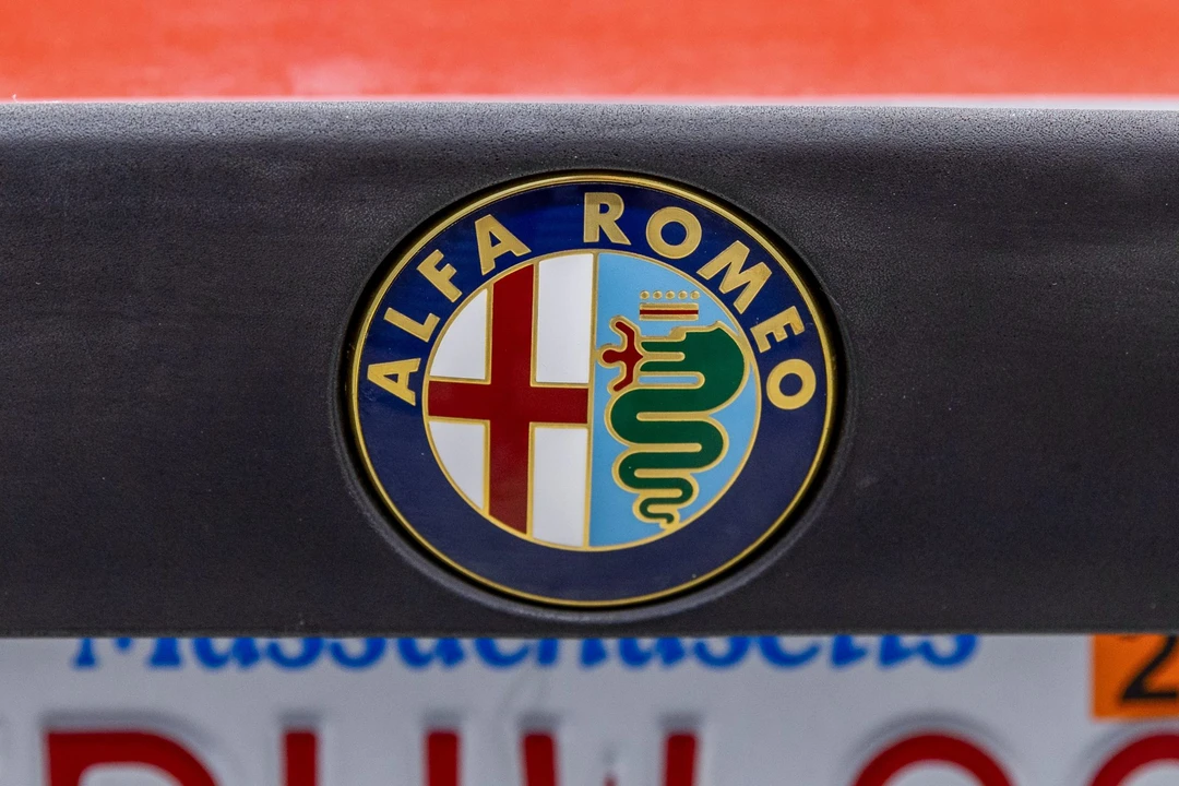 1986 Alfa Romeo Series 3 - Image 31 of 31