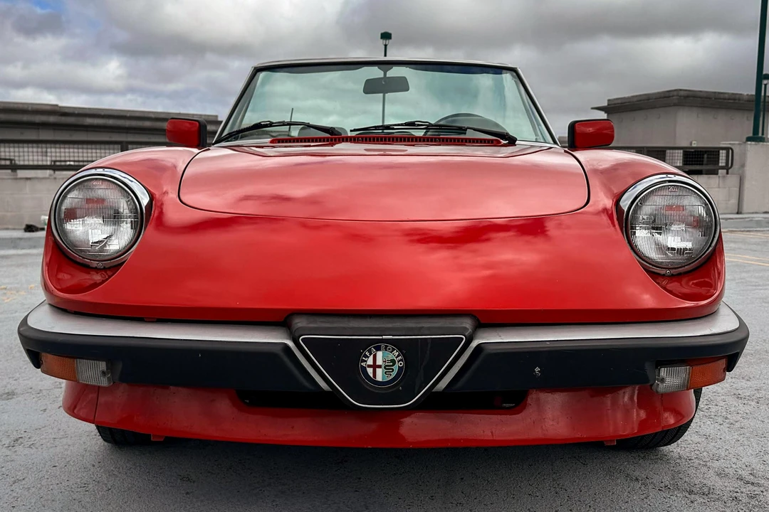 1986 Alfa Romeo Series 3 - Image 2 of 31