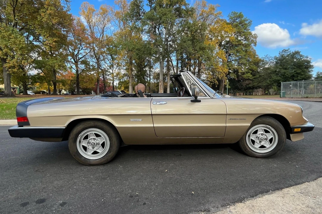 1986 Alfa Romeo Series 3 - Image 3 of 31