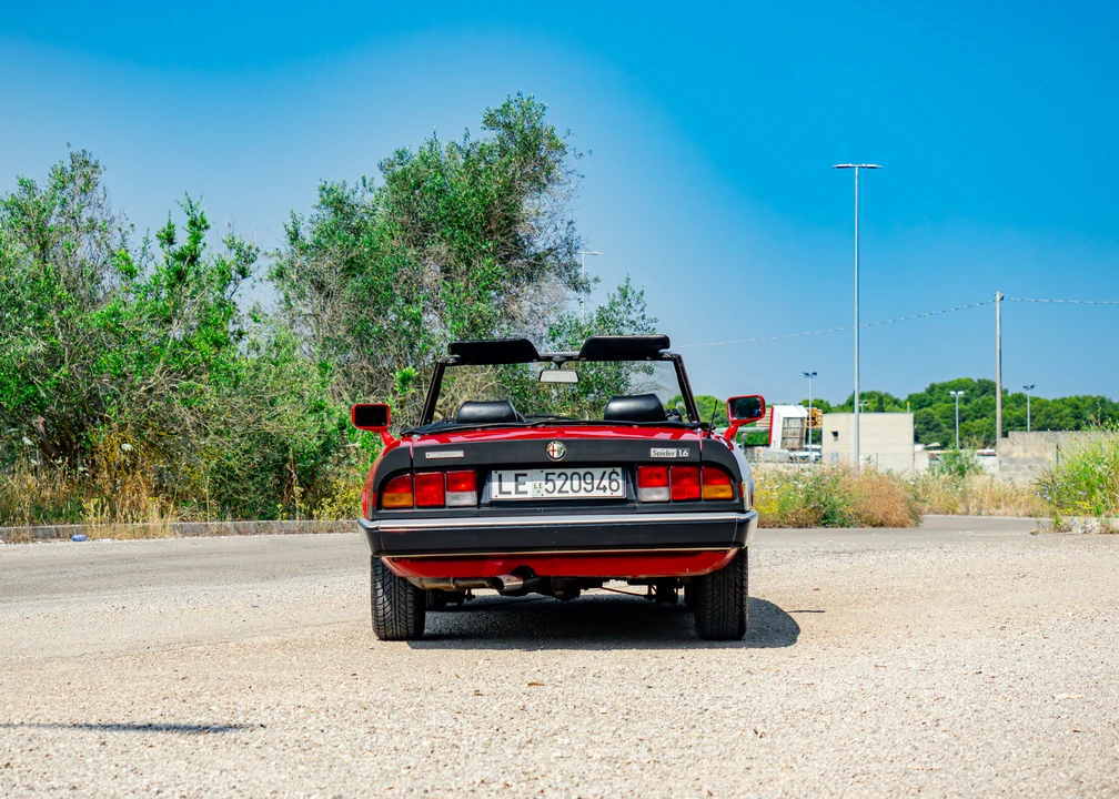 1988 Alfa Romeo Series 3 - Image 15 of 31