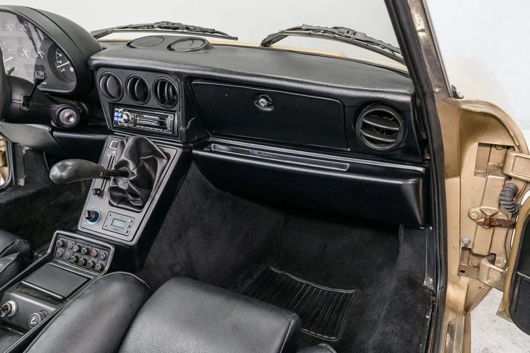 1986 Alfa Romeo - Image 20 of 31