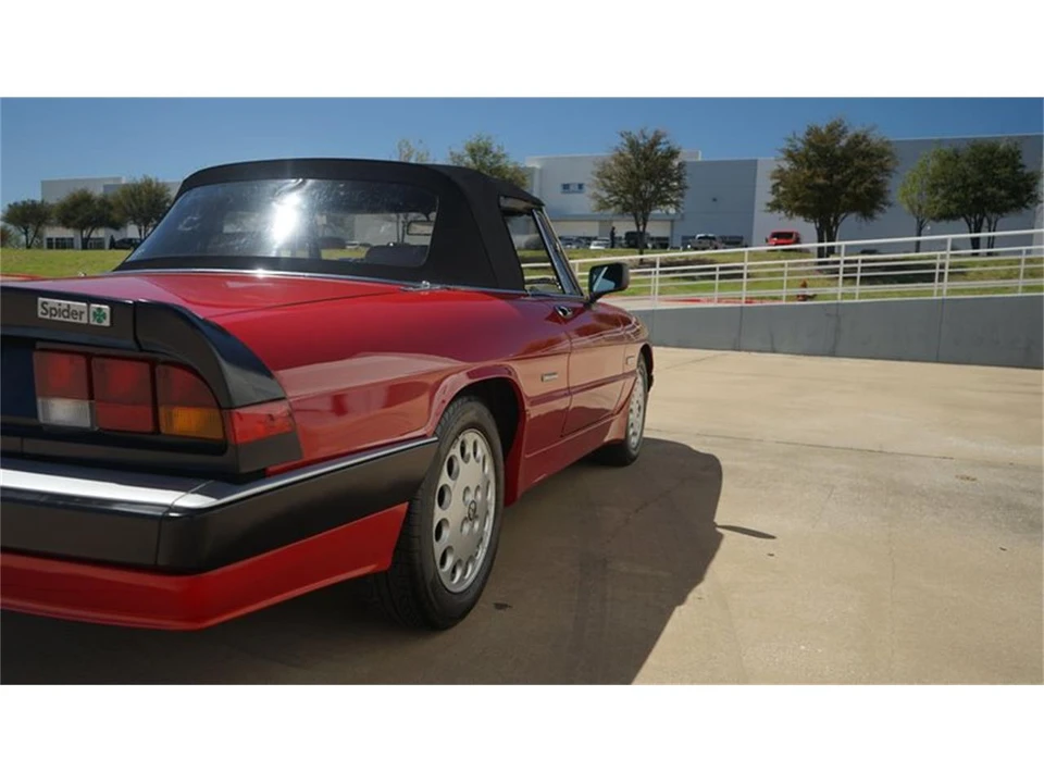1986 Alfa Romeo Series 3 - Image 28 of 31