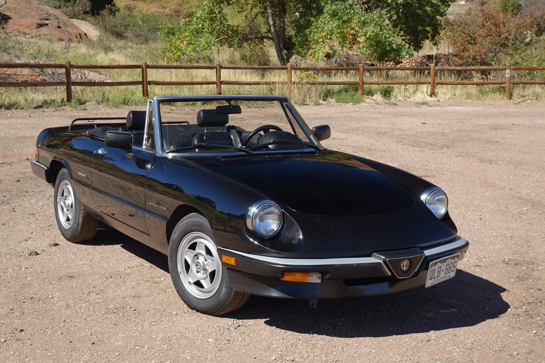 1986 Alfa Romeo Series 3 - Image 2 of 31