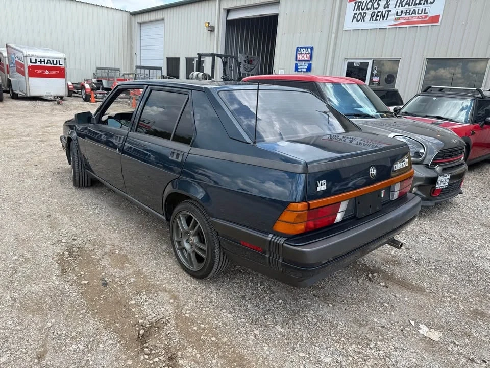 1986 Alfa Romeo 75/Milano - Image 4 of 8