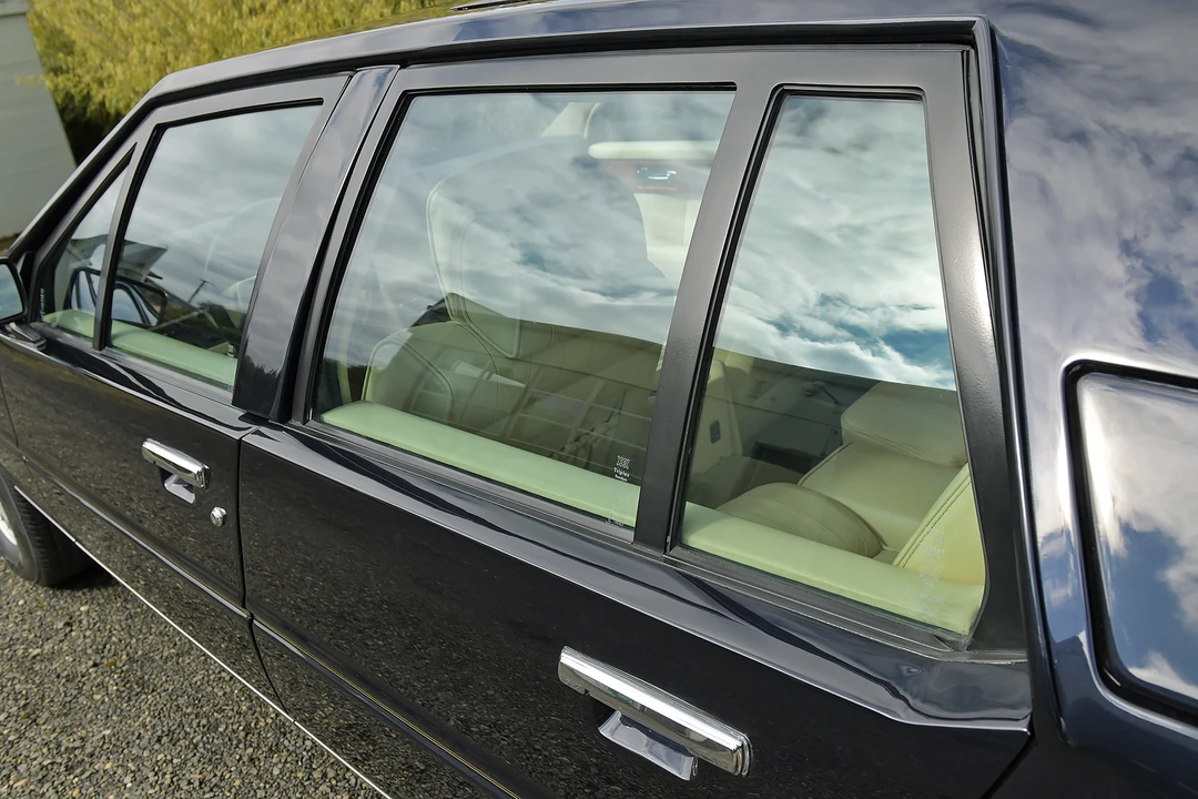 1986 Aston Martin Lagonda - Image 17 of 31