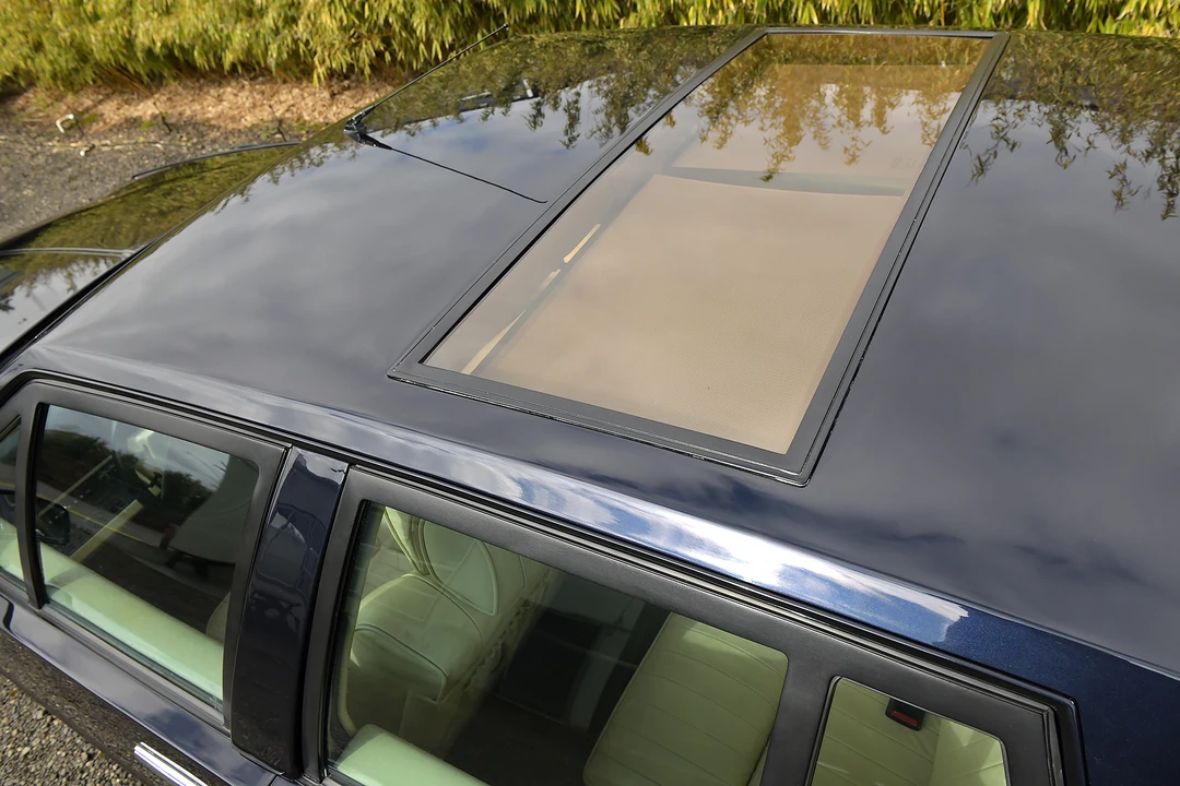 1986 Aston Martin Lagonda - Image 18 of 31