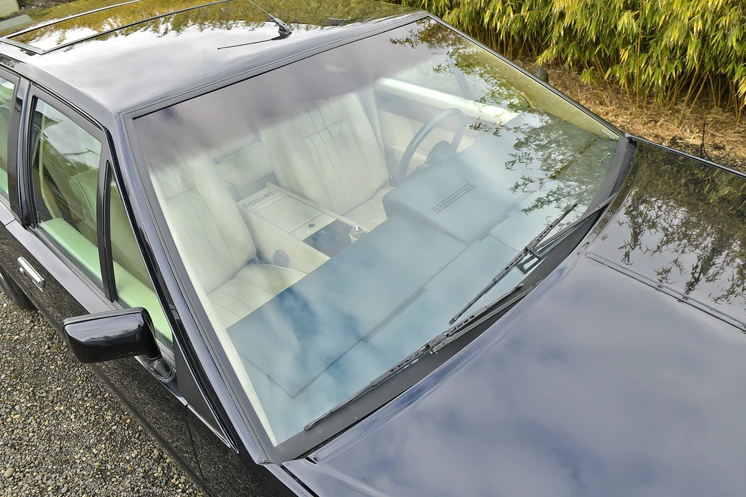 1986 Aston Martin Lagonda - Image 29 of 31