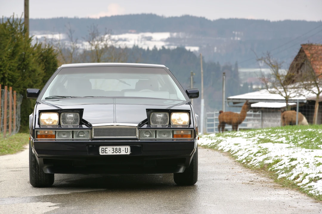 1986 Aston Martin Lagonda - Image 3 of 22