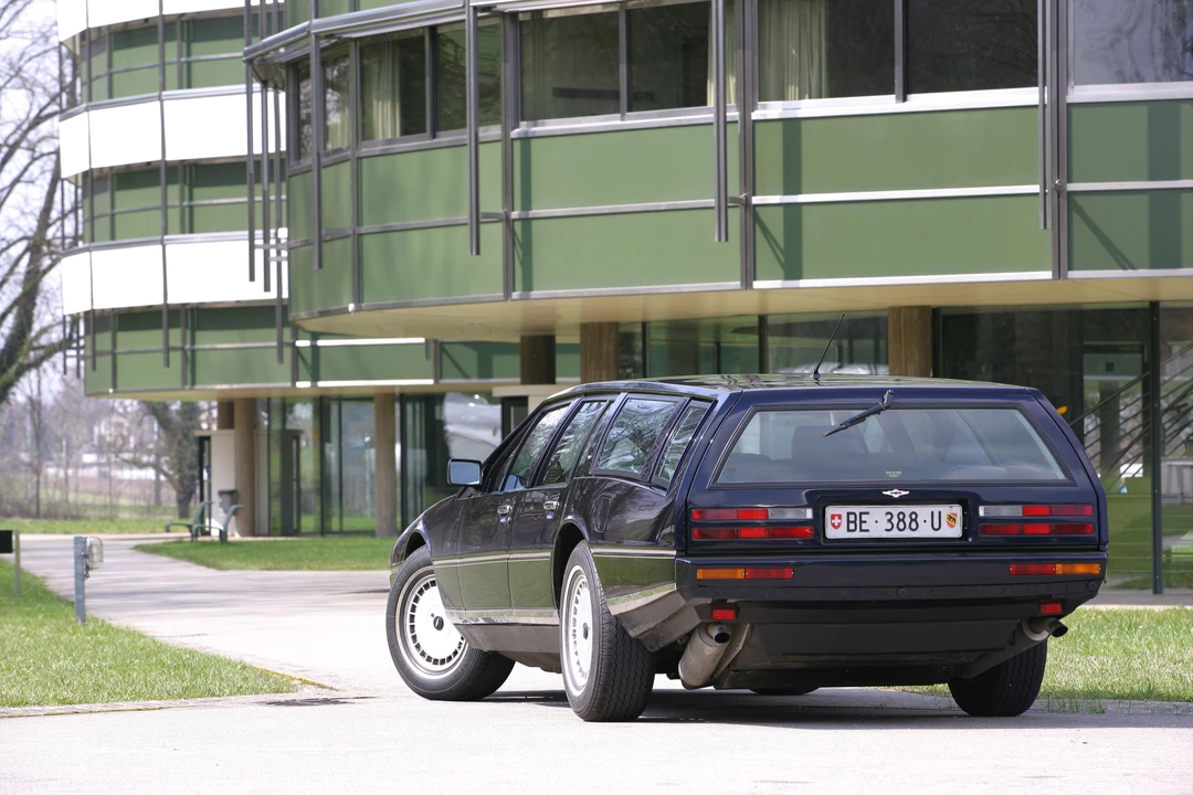 1986 Aston Martin Lagonda - Image 7 of 22