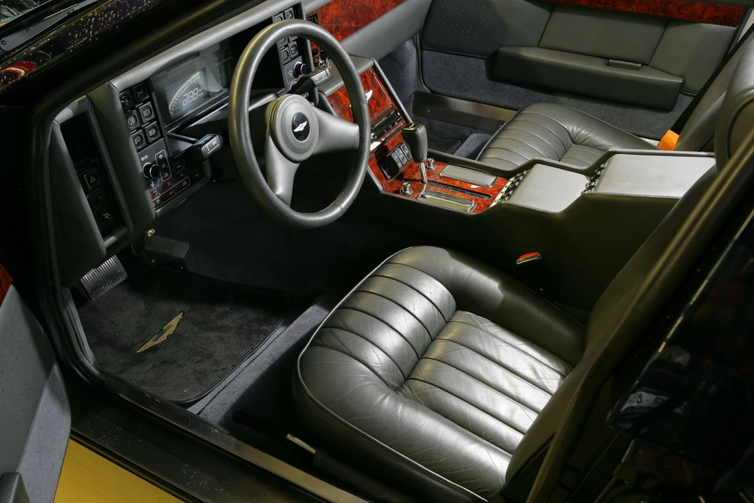 1986 Aston Martin Lagonda - Image 12 of 22