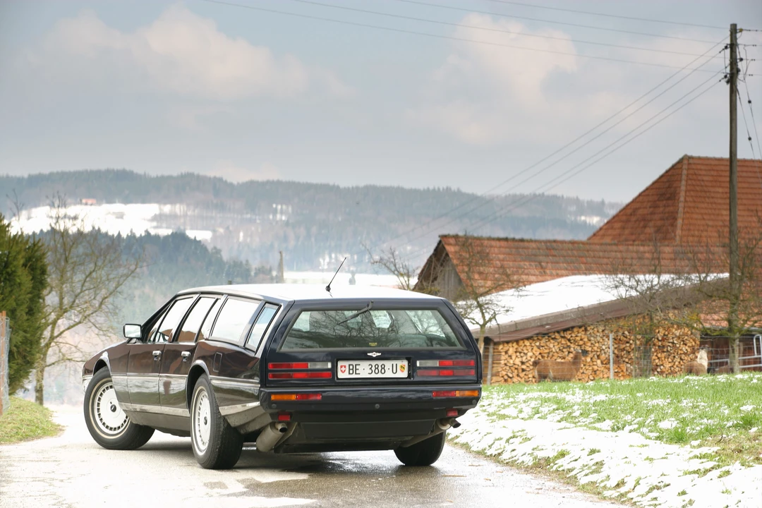 1986 Aston Martin Lagonda - Image 6 of 22