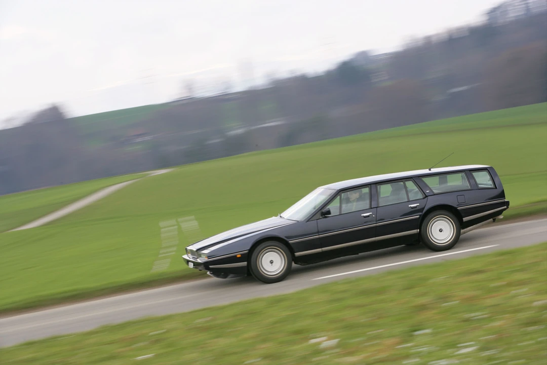 1986 Aston Martin Lagonda - Image 17 of 22