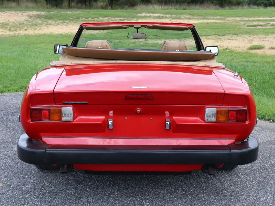 1986 Aston Martin DBS V8 & V8 & V8 Vantage - Image 4 of 6