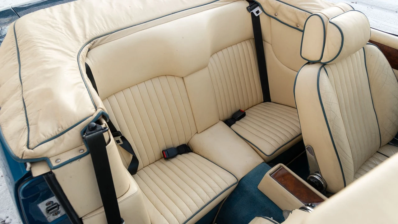 1986 Aston Martin DBS V8 & V8 & V8 Vantage - Image 13 of 31