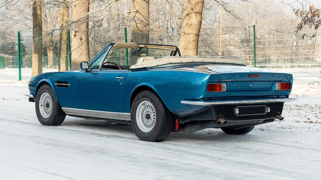 1986 Aston Martin DBS V8 & V8 & V8 Vantage - Image 16 of 31